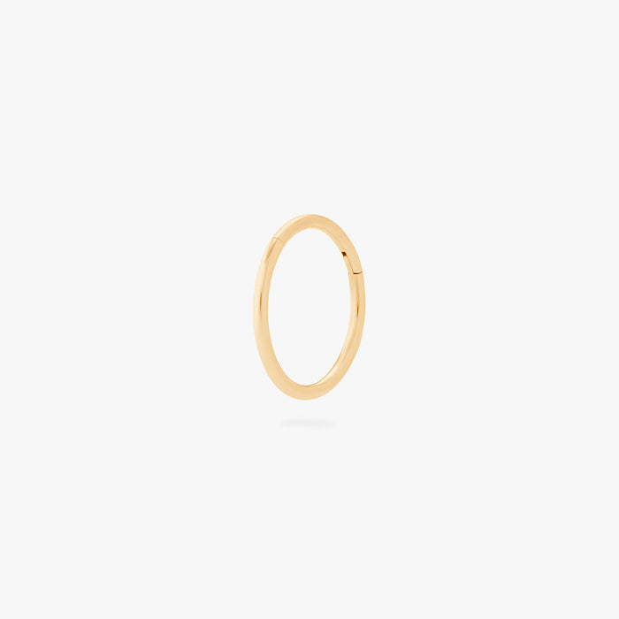 This is an image of a gold clicker with a 10mm inner diameter. color:null|gold