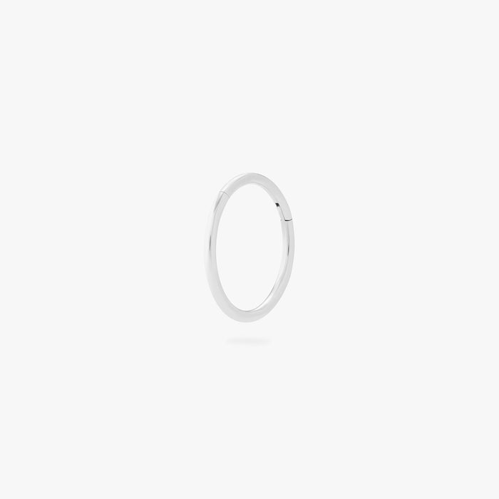 This is an image of a silver clicker with a 10mm inner diameter. color:null|silver