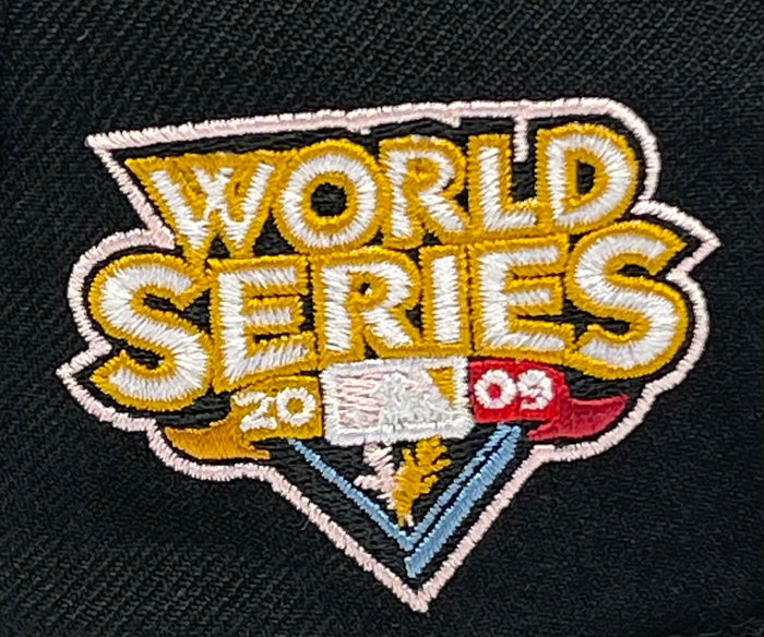 KIDS - NEW YORK YANKEES (BLACK) "2009 WORLDSERIES" NEW ERA 59FIFTY FITTED (PINK BOTTOM)