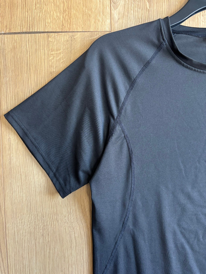 Black Compression Base Layer Gym Running T Shirt Size M Stretch Athletic