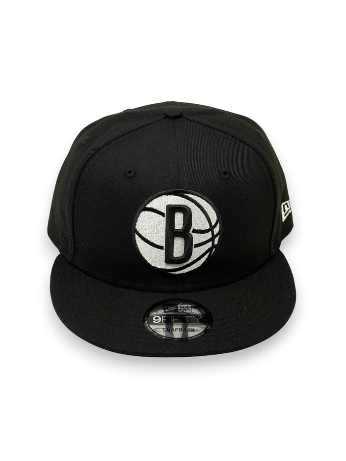 BROOKLYN NETS (BLACK) NEW ERA 9FIFTY SNAPBACK