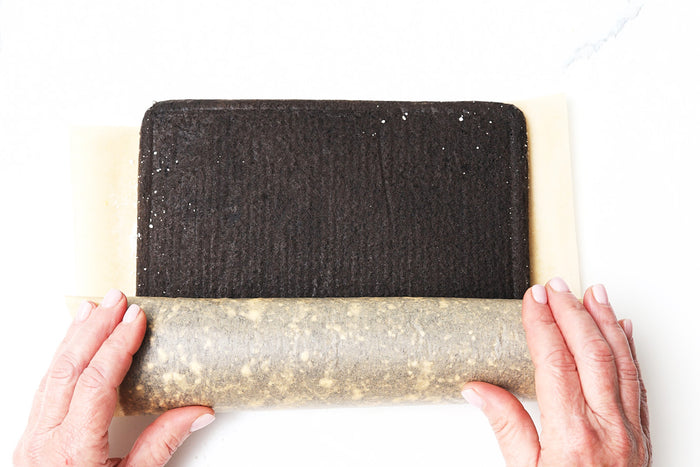 Cookies & Cream Swiss Roll