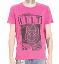 CULT CULTURE TOUR SHORT SLEEVE CREW NECK TEE IN MAGENTA