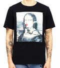 CULT "MONA" IN BLACK TEE