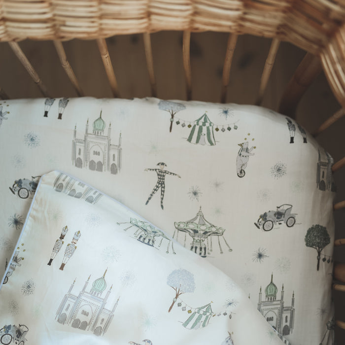 Gooslings Adventures in Wonderland Crib Sheet - Aqua