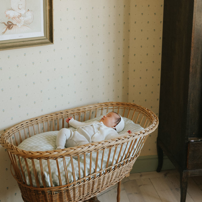 Gooslings Picnic Gingham Crib Sheet - Green