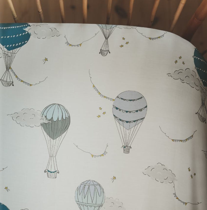 Gooslings Touch The Sky Crib Sheet - Blue