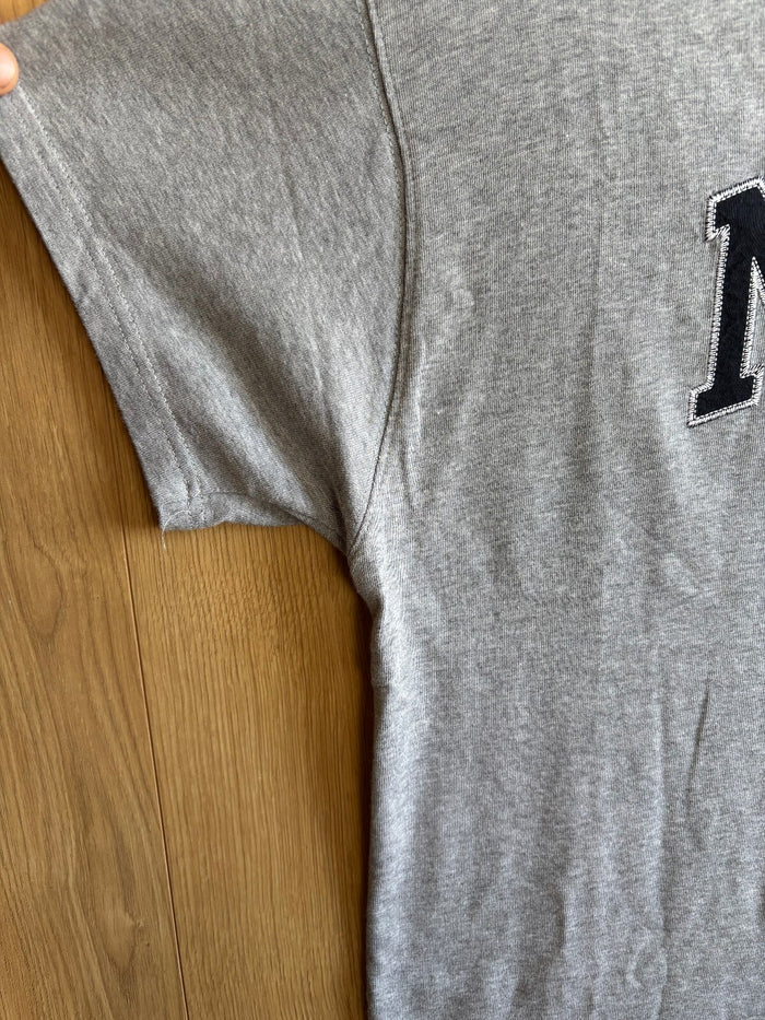 Nike Grey Spell Out Embroidered T Shirt Men's Medium Loose Fit Casual Tee