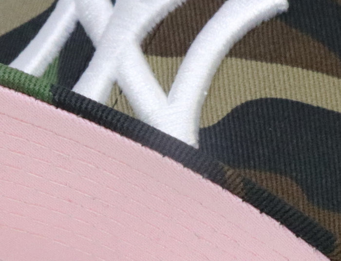 KIDS - NEW YORK YANKEES (CAMO) "2009 WORLDSERIES" NEW ERA 59FIFTY FITTED (PINK BOTTOM)