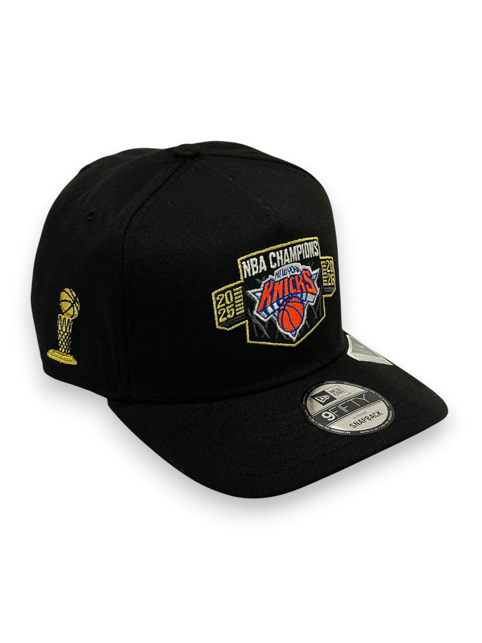 NEW YORK KNICKS (2026 NBA CHAMPS) "LOCKERROOM" 9FIFTY AFRAME NEW ERA SNAPBACK
