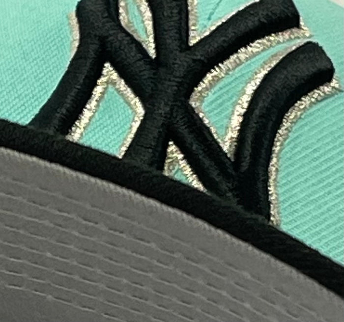 NEW YORK YANKEES (MINT) "SUBWAY SERIES YANKEES STADIUM" NEW ERA 59FIFTY FITTED